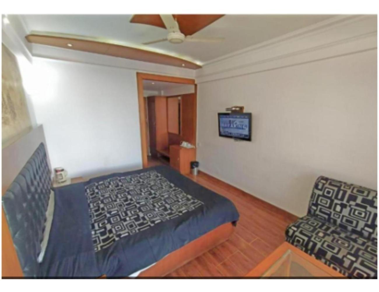 Hotel Horizon Near Picture Palace Bus Stand, ムスーリー エクステリア 写真